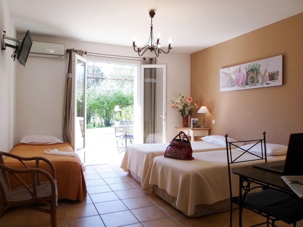 Hotel Les Ambres 18/49