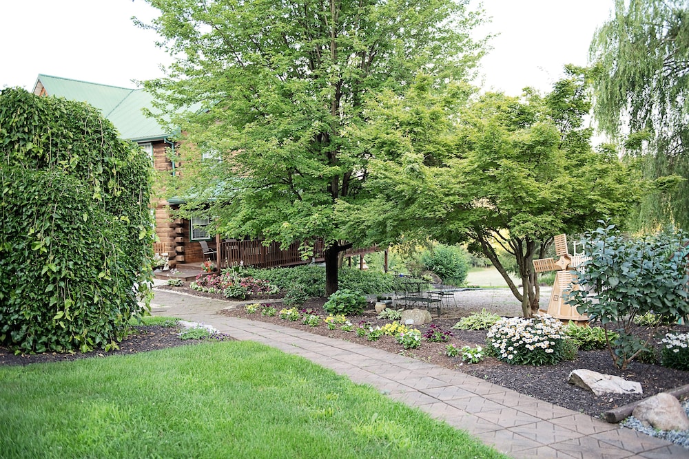 Berry Patch Bed and Breakfast 41/50