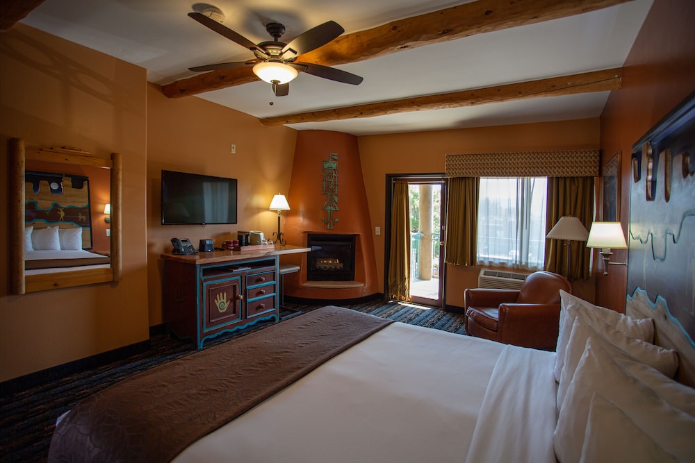 Southwest Inn at Sedona 36/72
