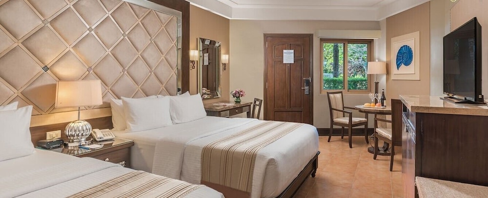 Henann Regency Resort & Spa 27/75
