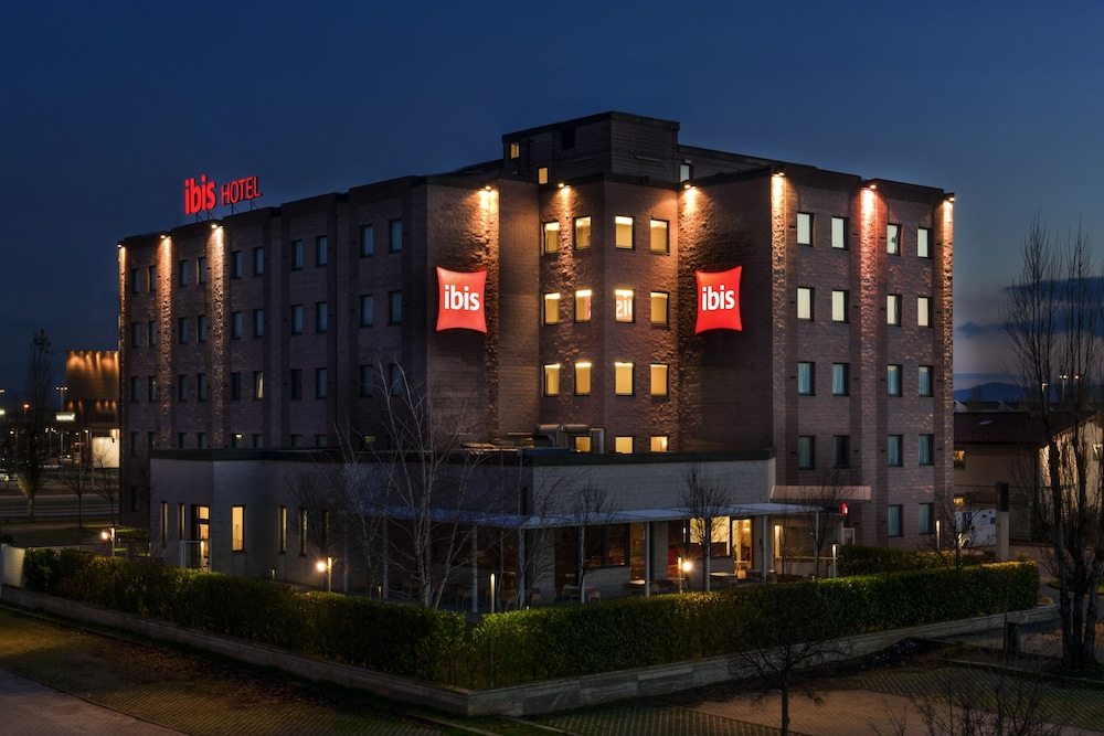IBIS FIRENZE PRATO EST in CAMPI BISENZIO