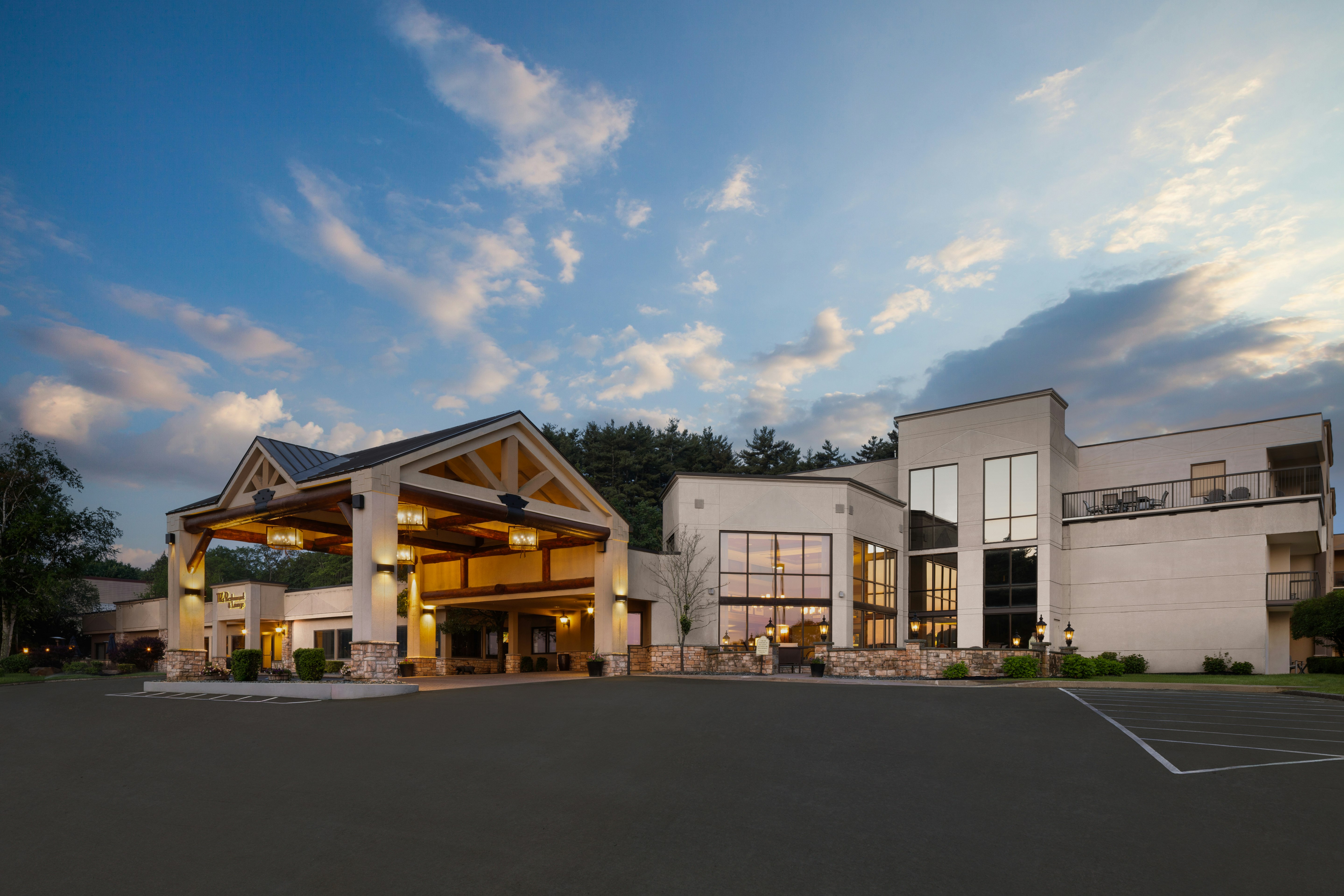 Holiday Inn Resort Lake George Adirondack Area 2/69