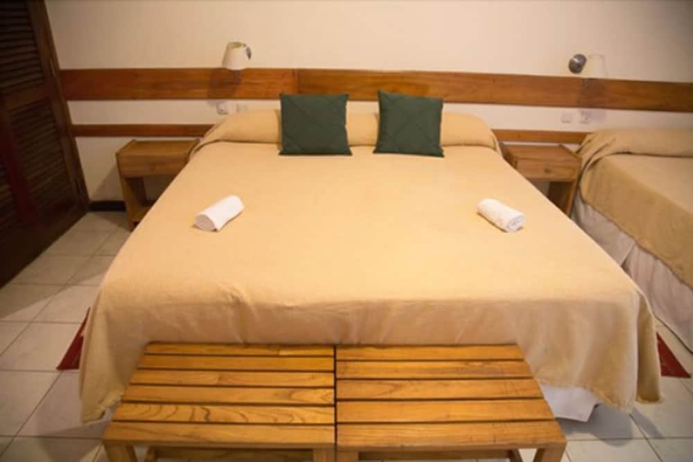 Hotel Bagu Cabanas del Lenador 35/50