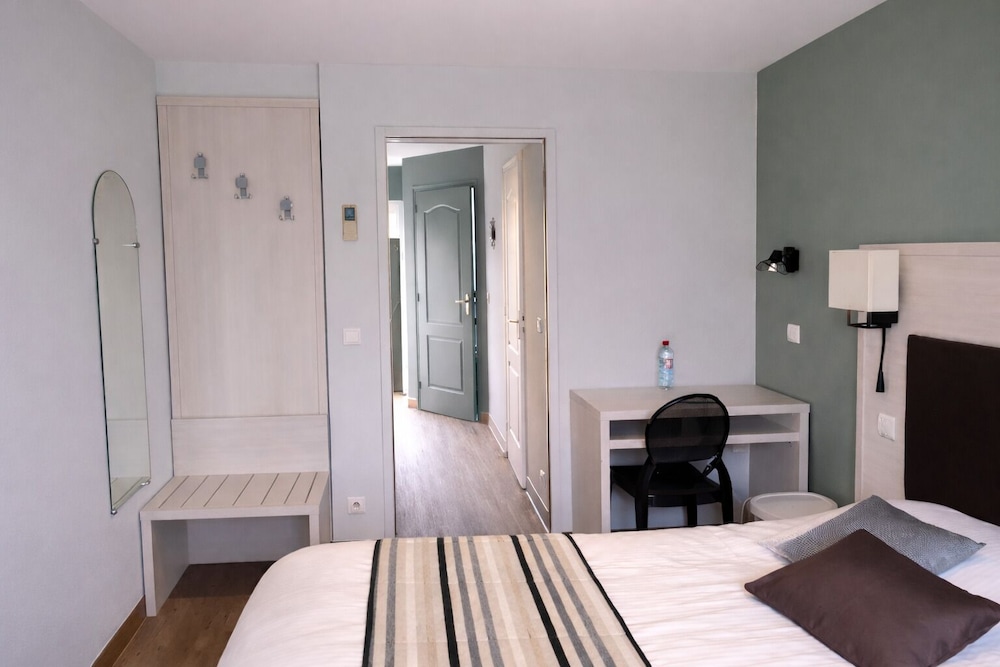 Logis Hotel l'Escapade 41/74
