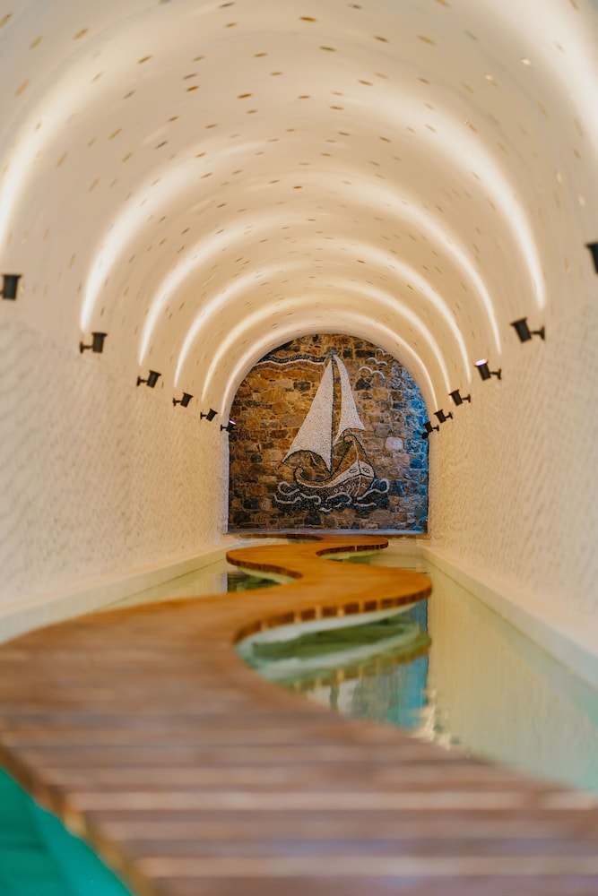 Agalia Luxury Suites 23/78