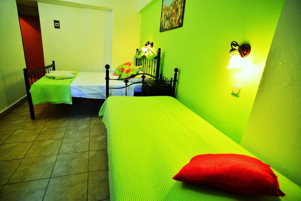 Olympos Pension 22/50