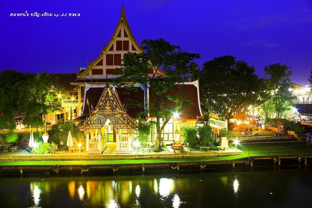 Happyland Mansion 45/48