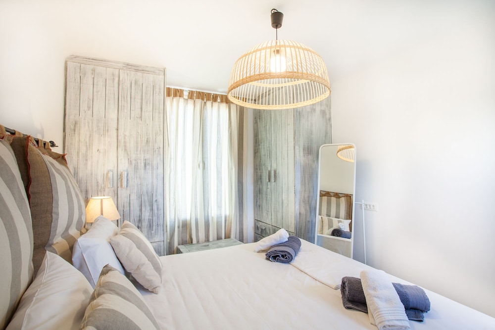 OLIVE MYKONOS VILLAS 53/73