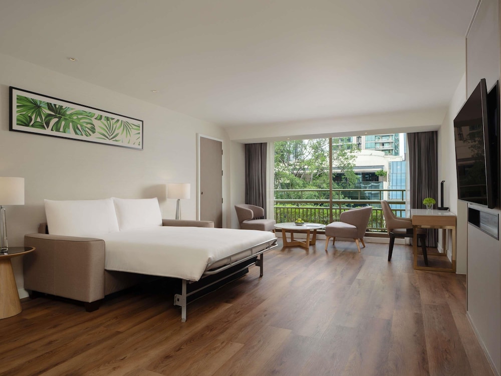 1 BEDROOM, FAMILY SUITE, TWIN BEDS, SOFA