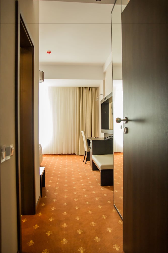 Hotel Salis & Medical Spa 8/28