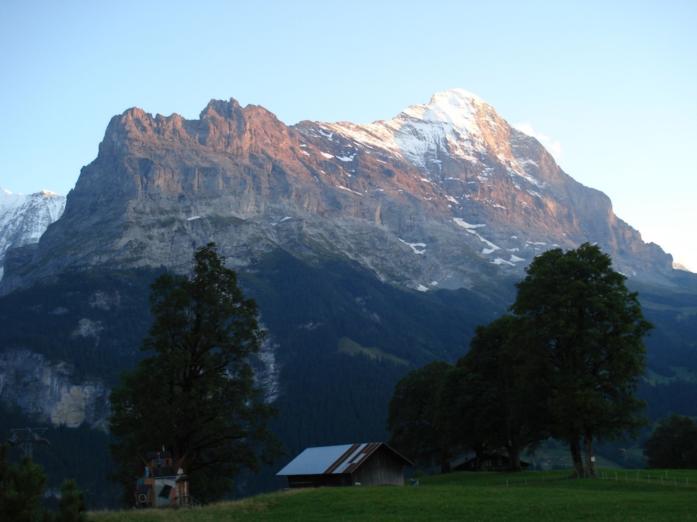 Hotel Bodmi 40/50