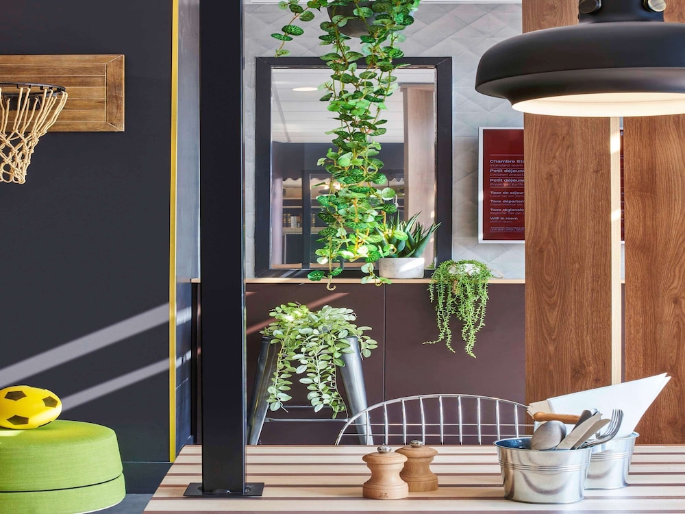 Ibis Clamart Paris Velizy 45/60