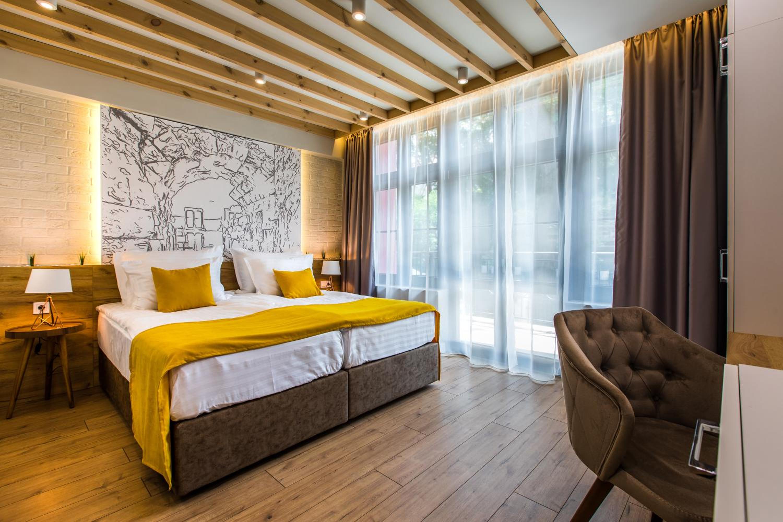 HillHouse Plovdiv 2/24