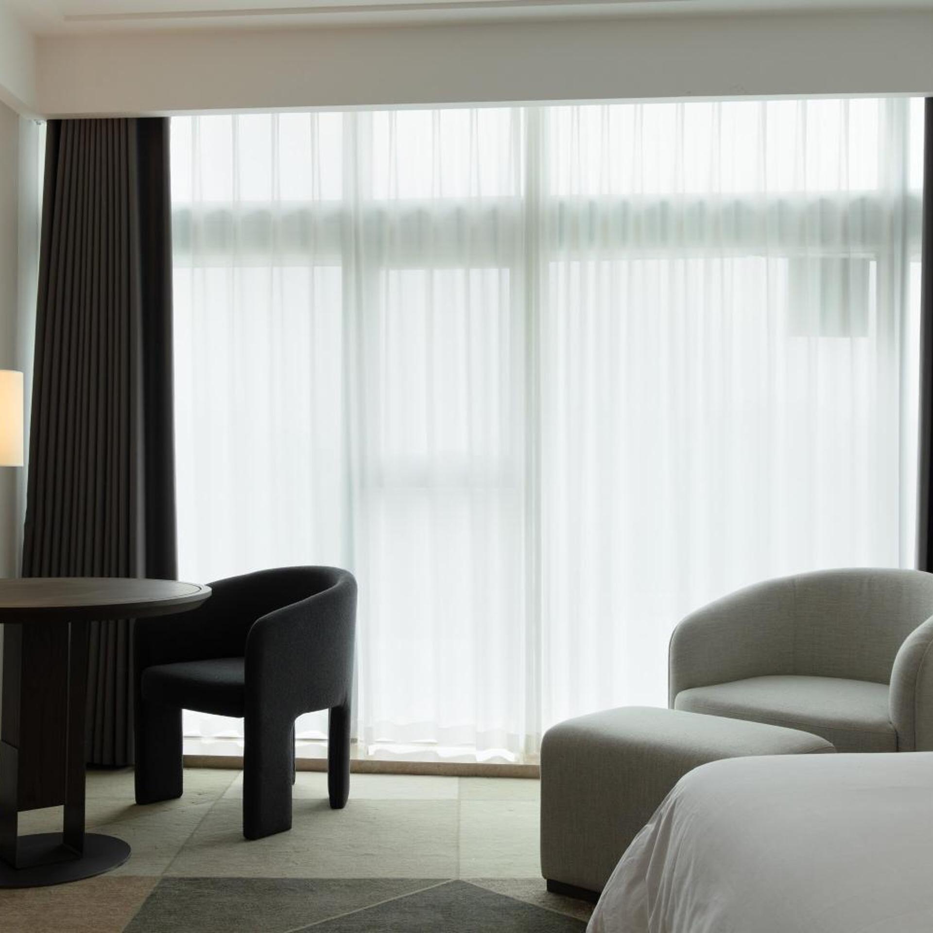 Howard Johnson Liquor Capital Hotel Luzhou 23/29
