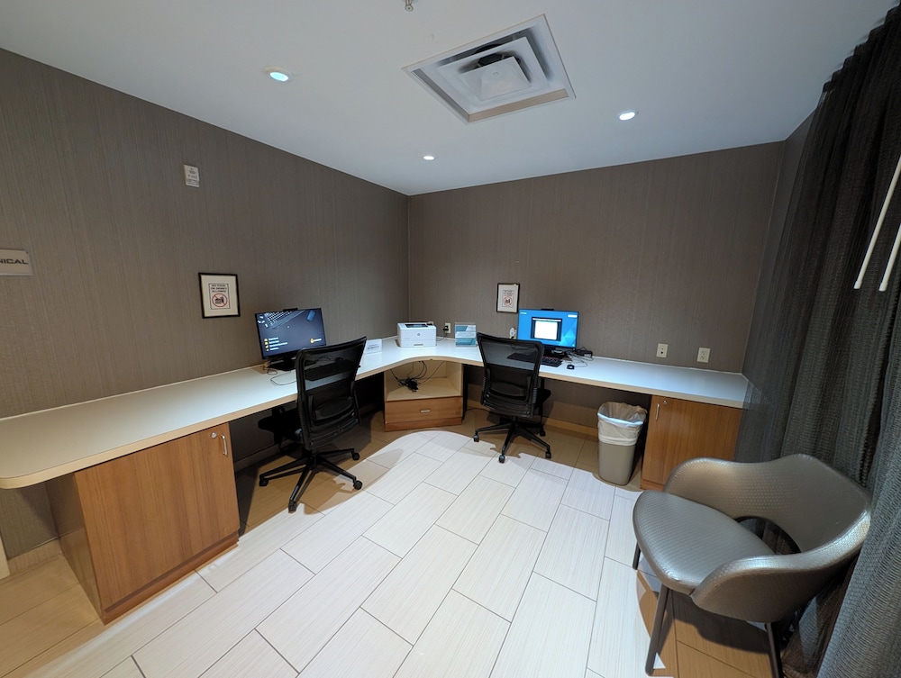 Springhill Suites Houston Rosenberg 33/47