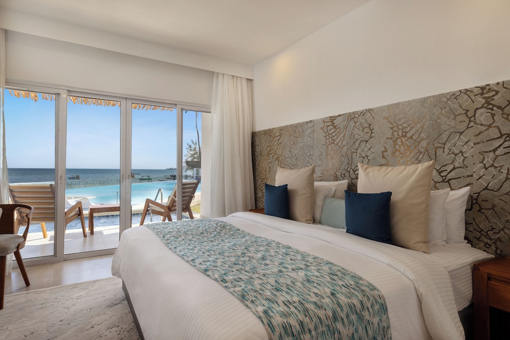 Bamburi Beach Hotel 22/74