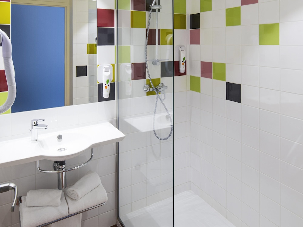 Ibis Styles Collioures Port Vendres 68/68