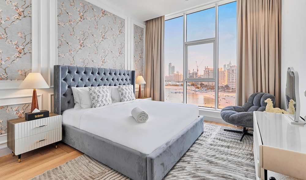 Tiara Residences by Bnbme Holiday Homes Rental LLC