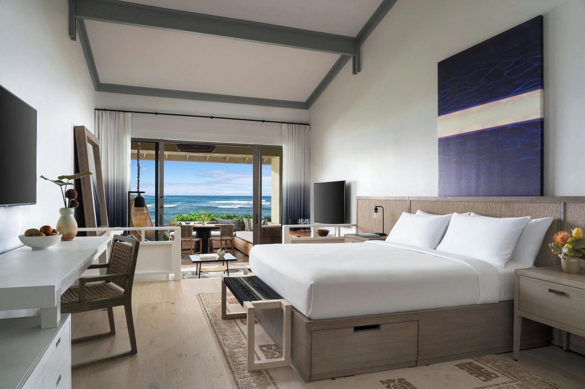 Bungalow, King Bed, Ocean Front, Patio