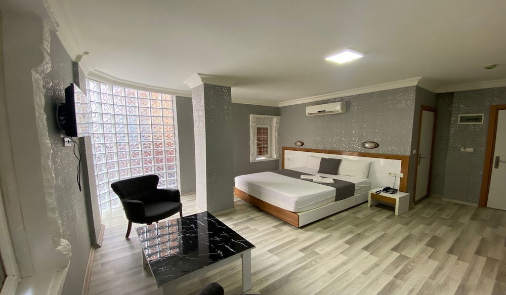 Airport Best Hotel 7/27