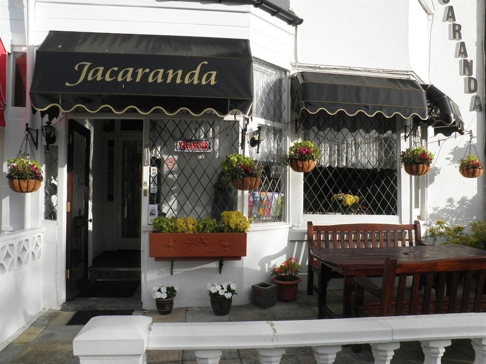 The Jacaranda Hotel 1/28