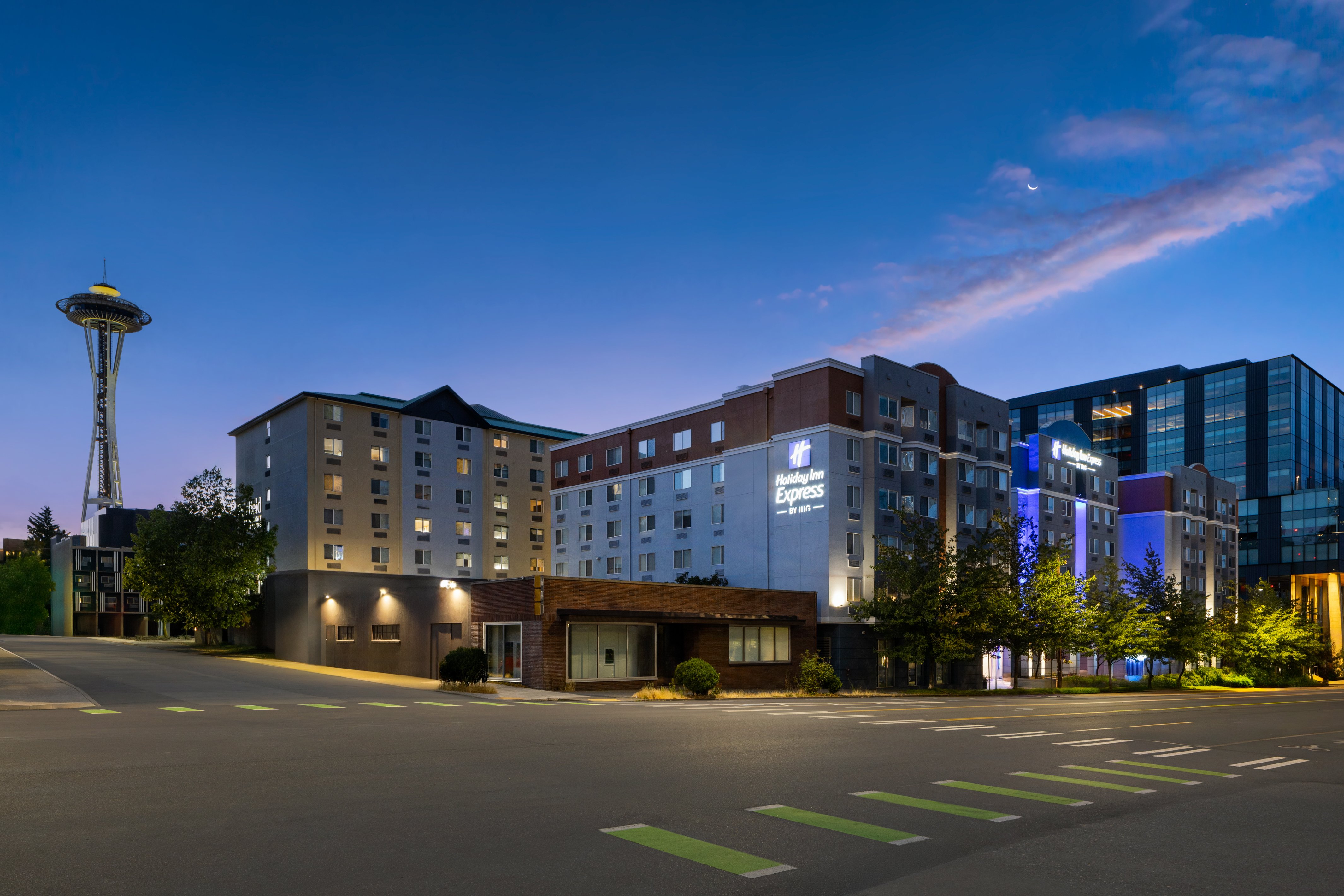 Holiday Inn Seattle Downtown 8/76