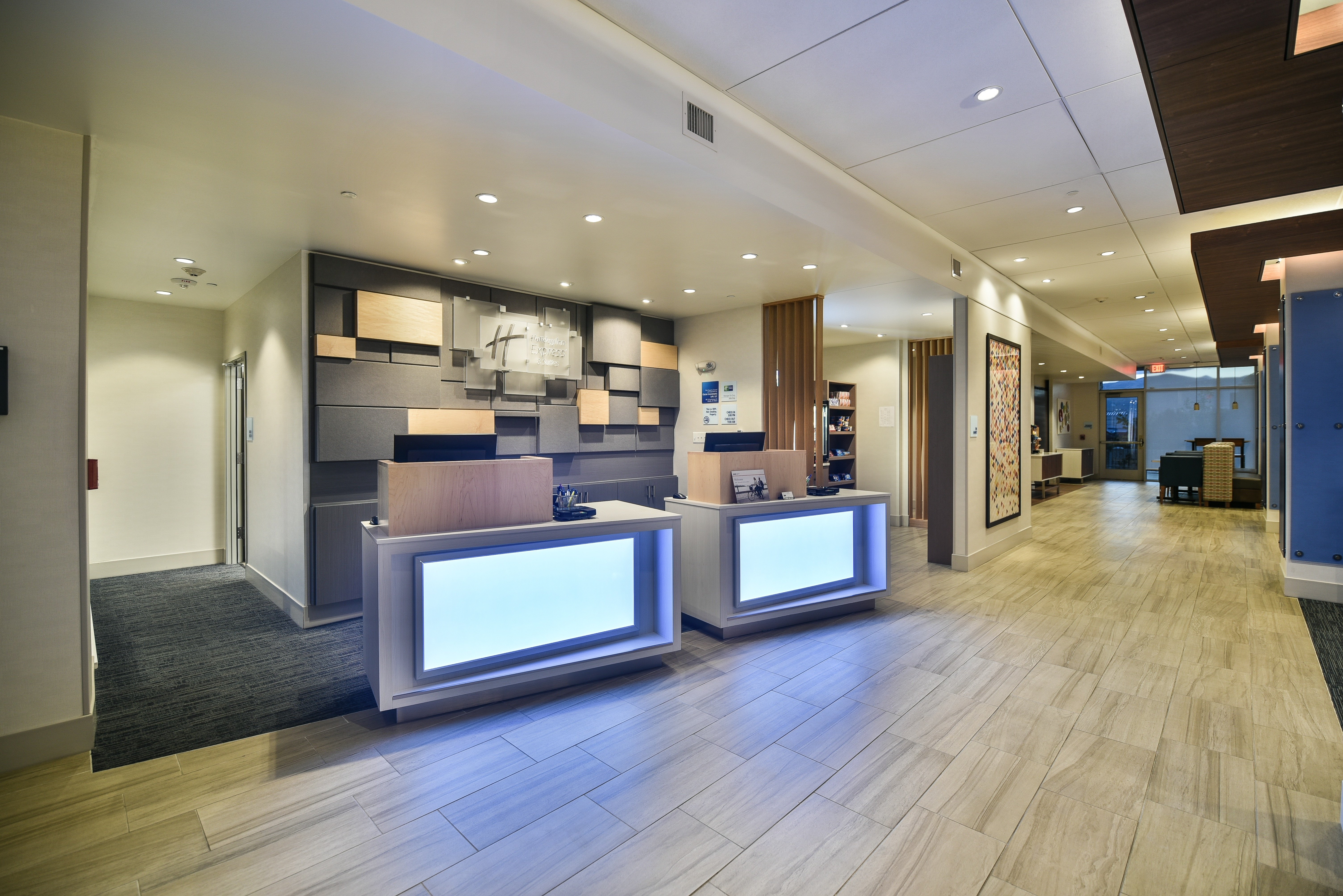 Holiday Inn Express & Suites Lehi Thanksgiving Point 7/58