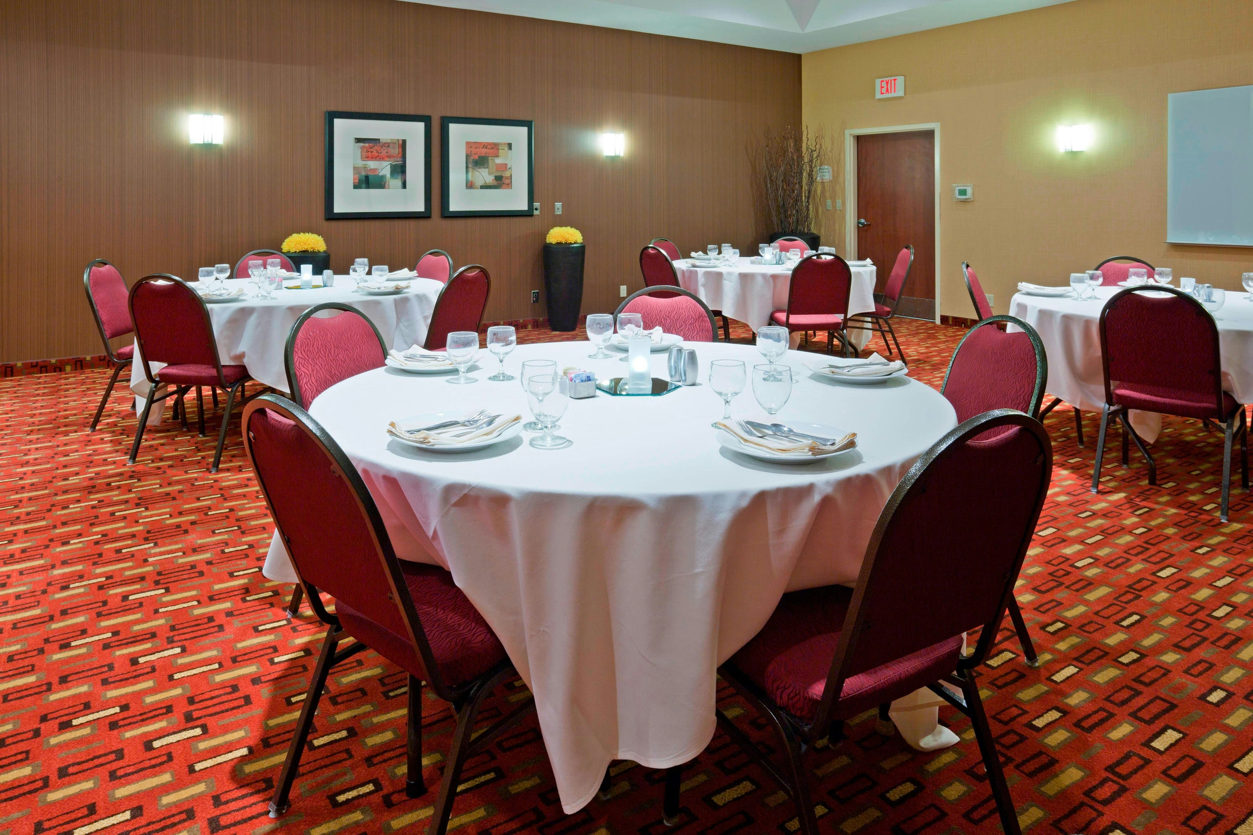 Courtyard by Marriott Rochester Mayo Clinic Area/Saint Marys 42/51