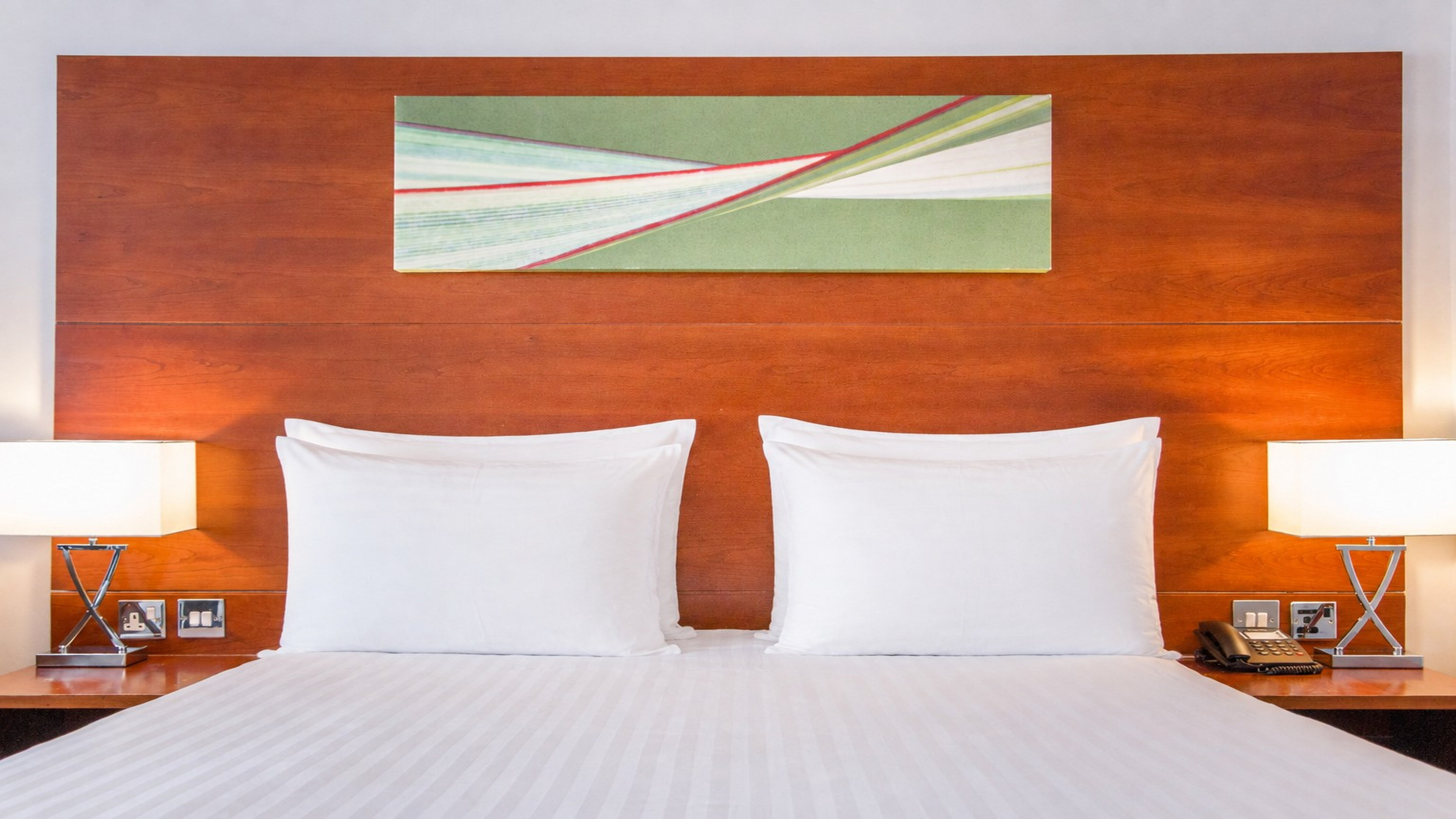 Holiday Inn Newport 14/46