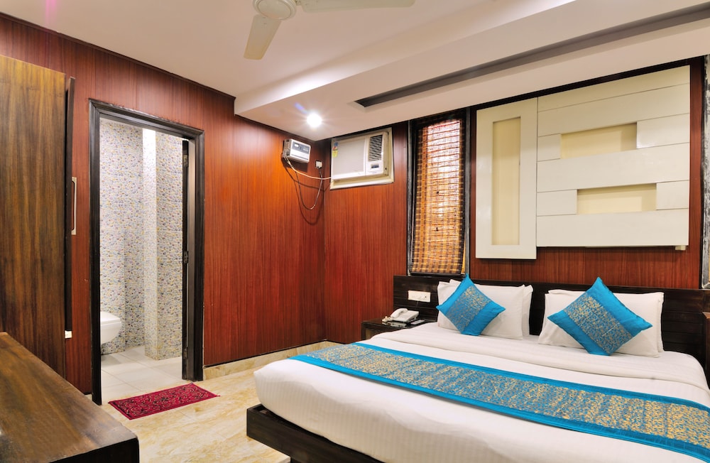 Hotel Gold Star Inn 14/36