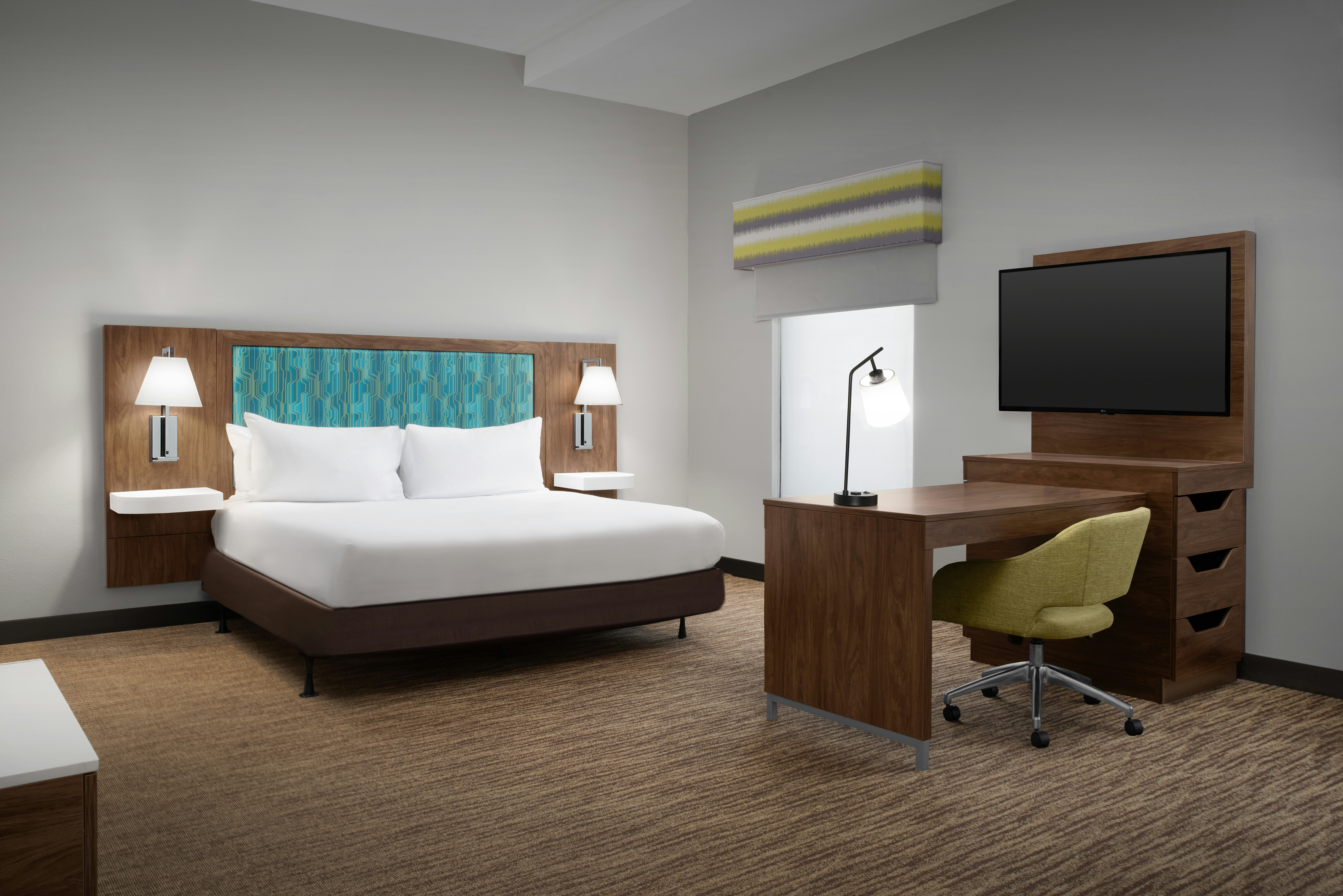 STUDIO, KING BED, ACCESSIBLE
