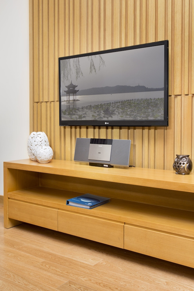 Shama Heda Serviced Apartments 41/43