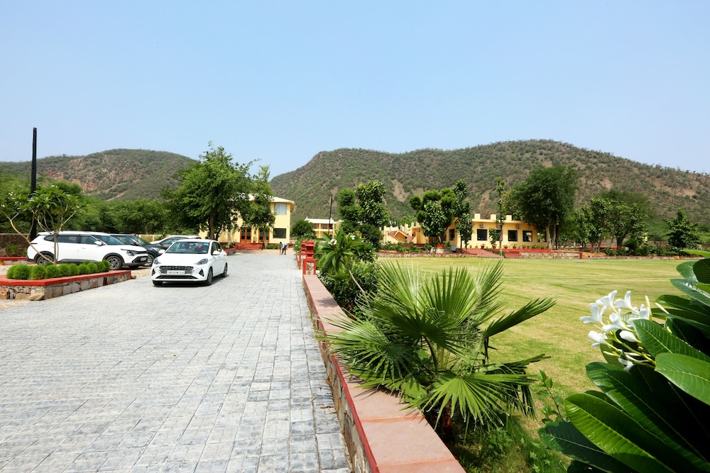 Ratan Villas Sariska 36/50
