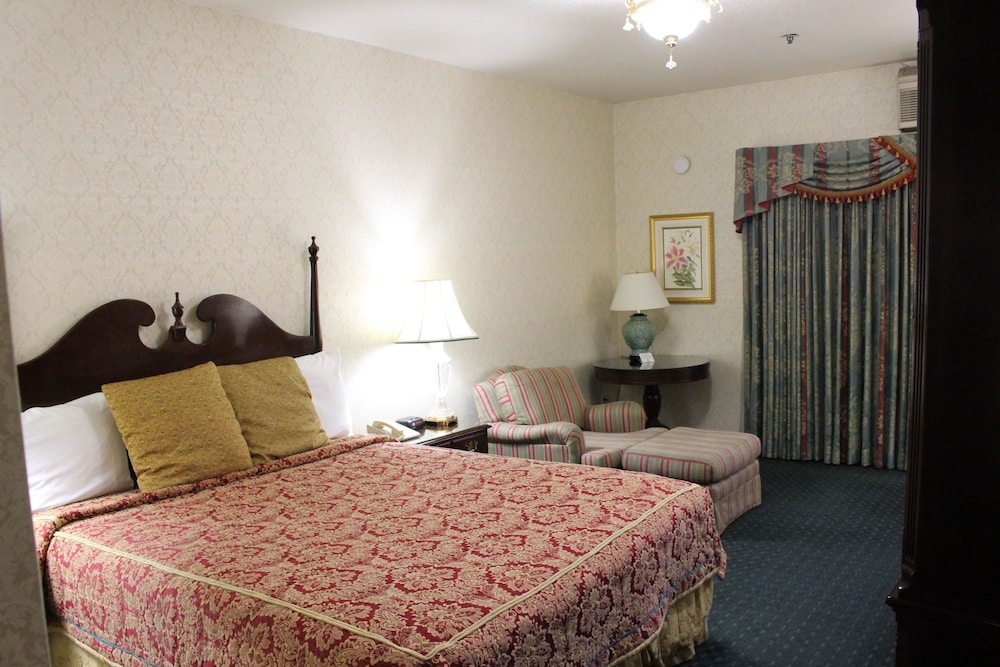 Carlyle Hotel 16/70