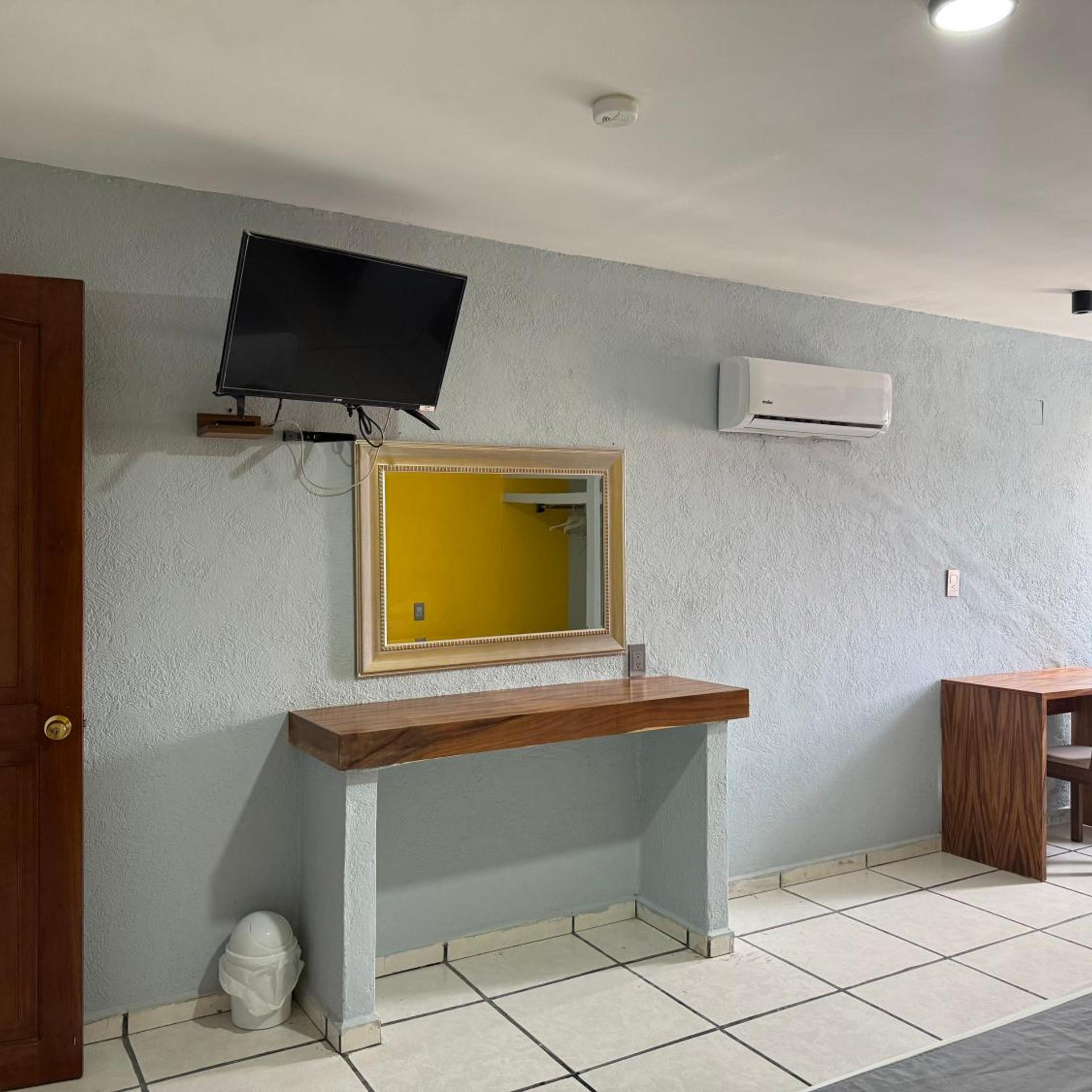 Hotel Plaza Jardin 54/70