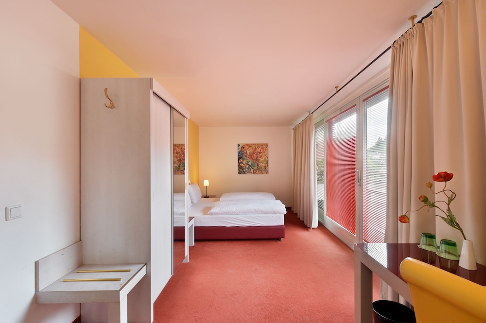 Hotel Neutor Express 18/55