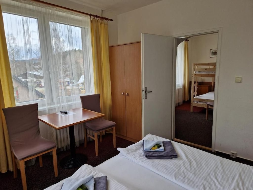 Hotel Harrachov Inn 26/48