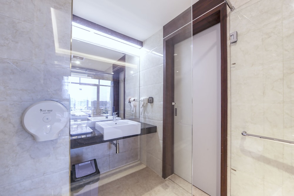 Batam City Hotel 42/50
