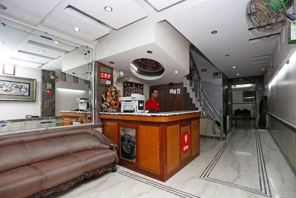 Oyo Rooms 760 Karol Bagh Metro Station 7/50