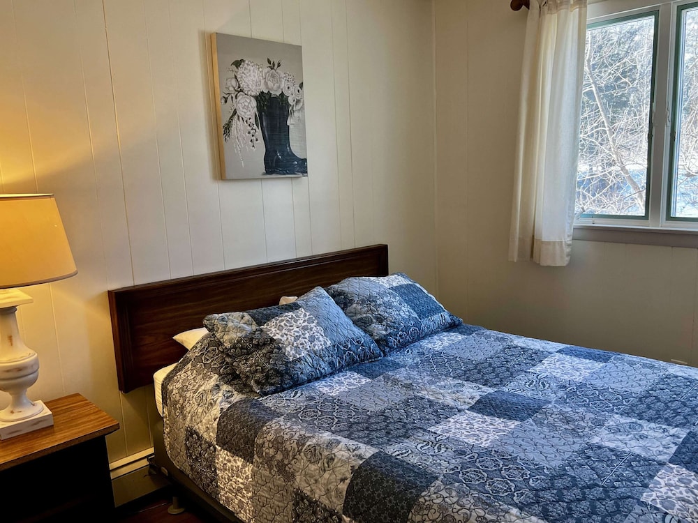 The Wayside Inn Betlehem 23/50
