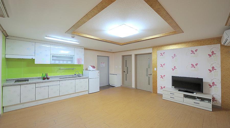 Daecheon Mama Pension 27/37