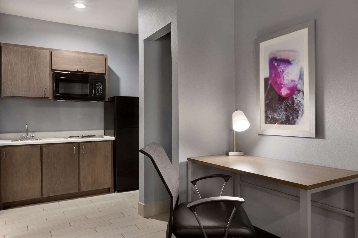 Days Inn by Wyndham Odessa 12/31