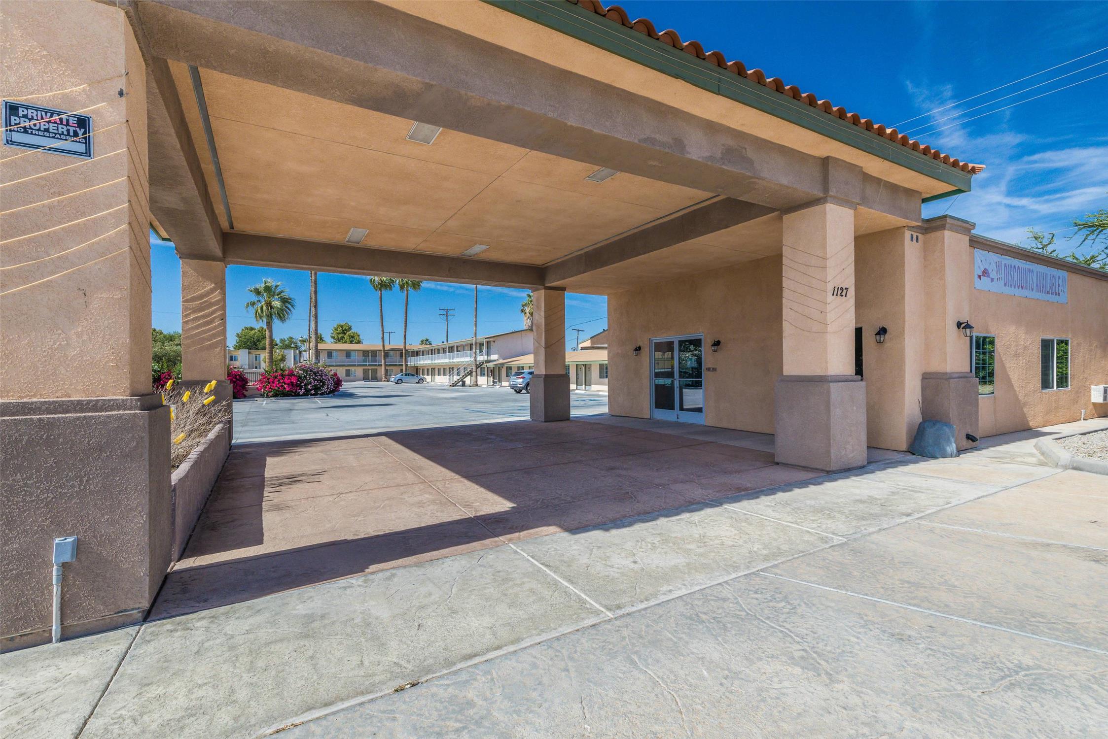 Rodeway Inn & Suites Blythe I-10, CA 6/10