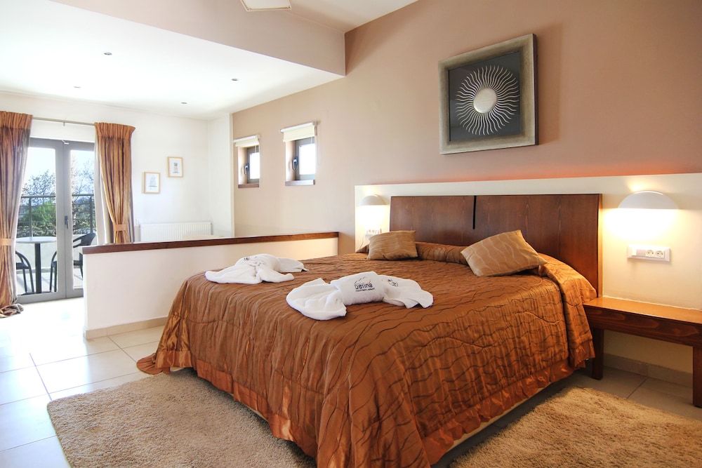 Delina Mountain Spa Resort 25/86