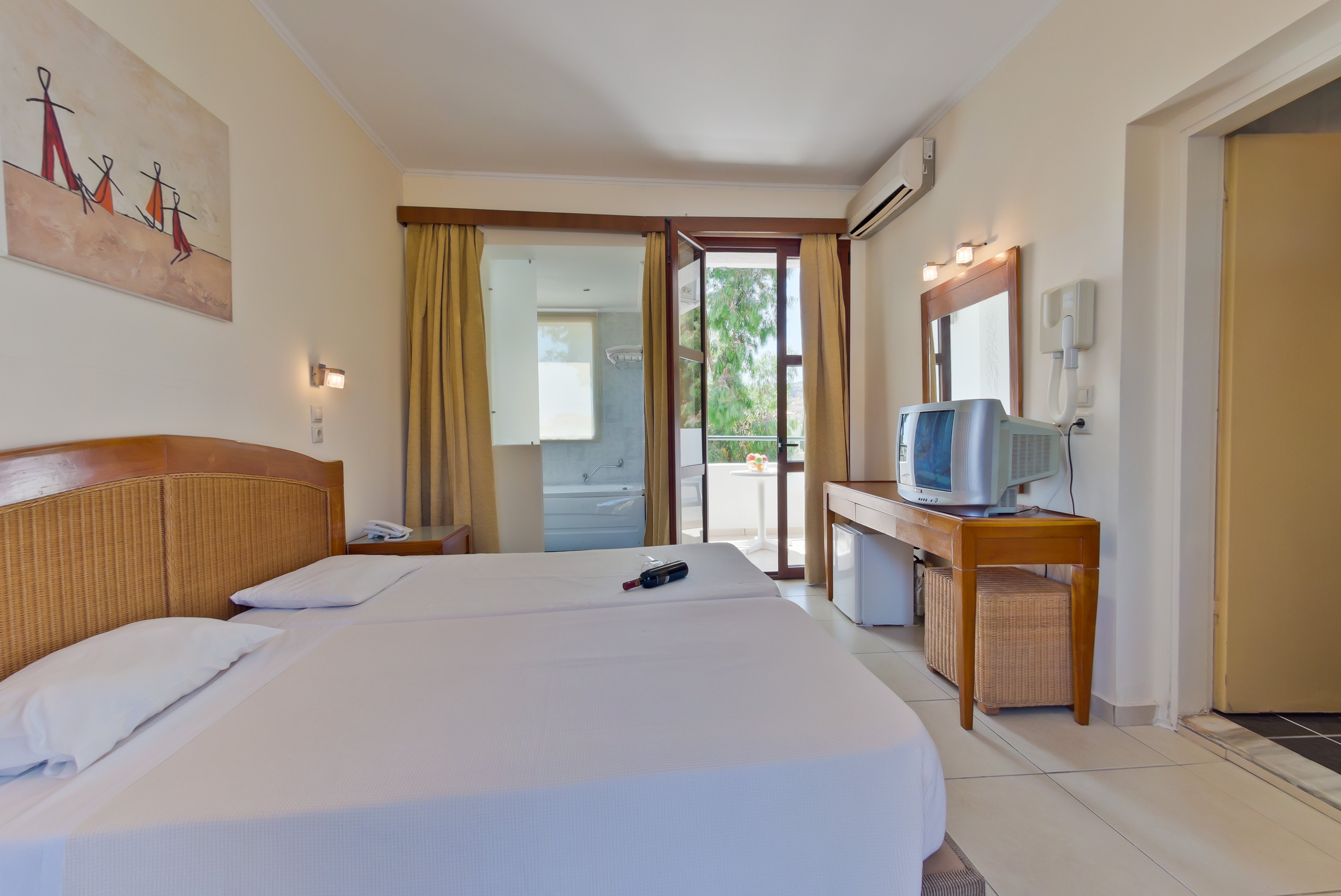 Sun Beach Lindos Hotel 8/50