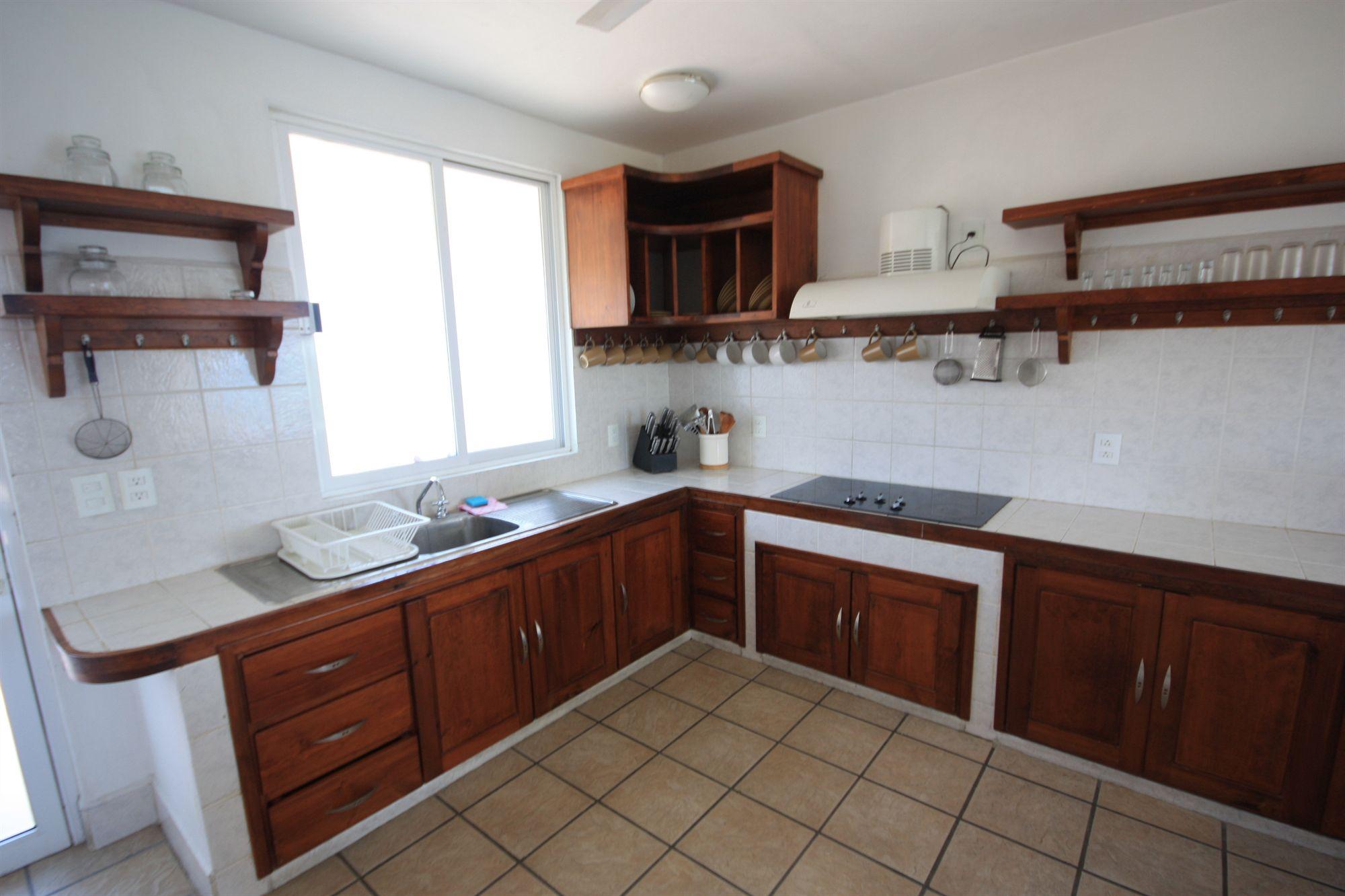 4 Bedrooms, House, Private Pool
