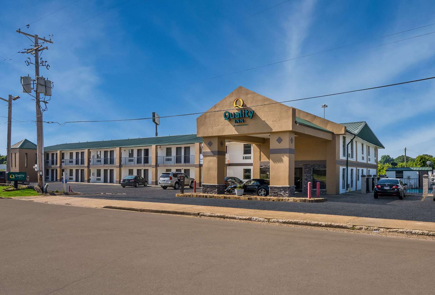 Quality Inn Brownsville TN 25/28