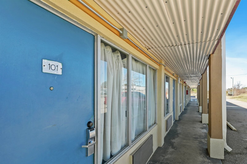 Luxury Inn By Hotel O Hattiesburg, MS in HATTIESBURG - MS