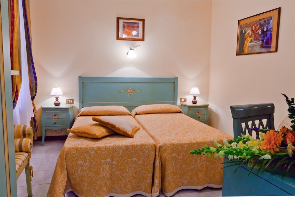 Hotel Henry 32/41