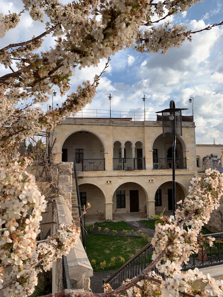 Kayra cave suites 8/50